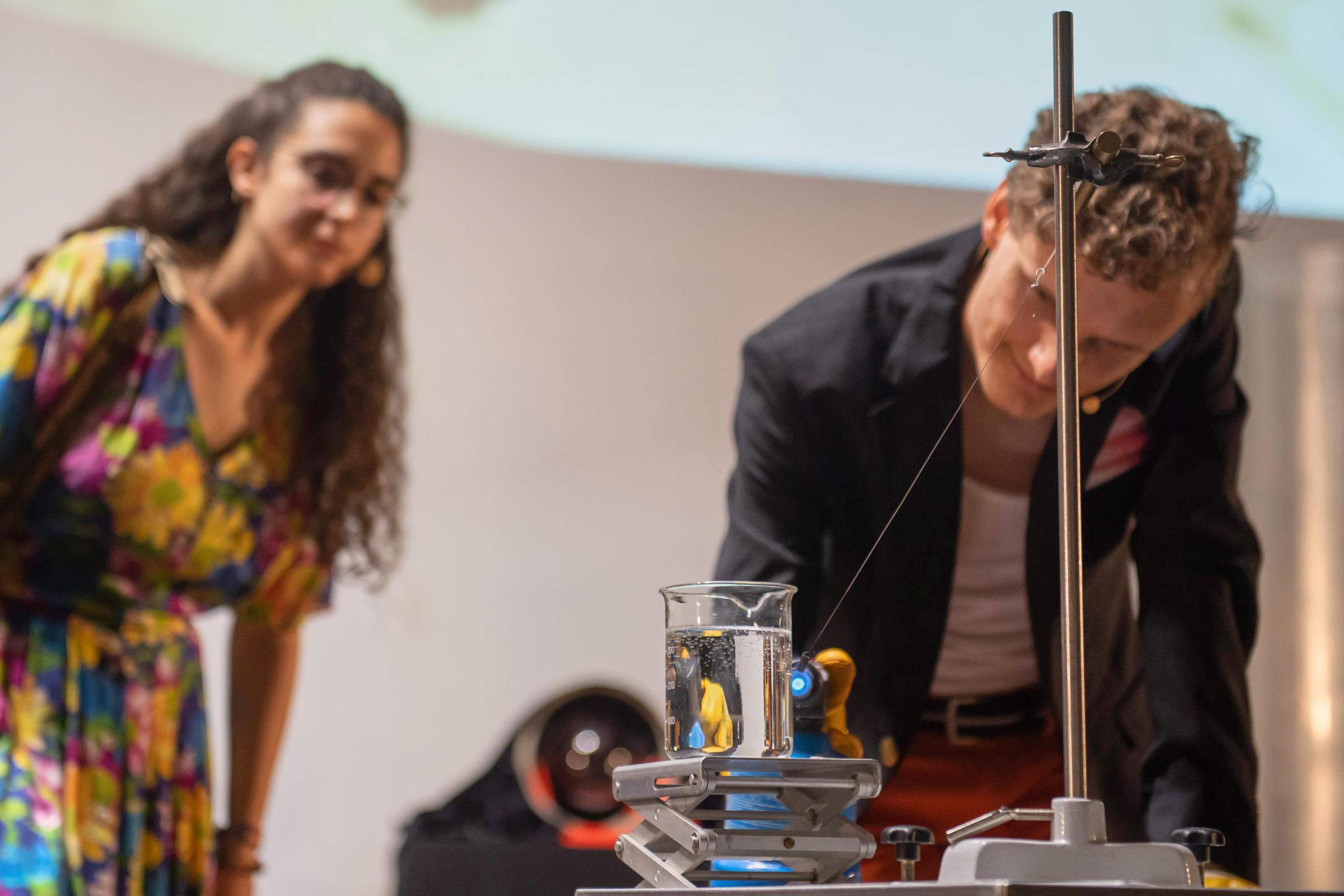 2022 performance of the physics show musical at the University of Bonn